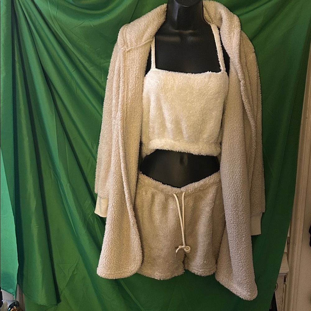 Cozy Cream Lounge Set with Robe